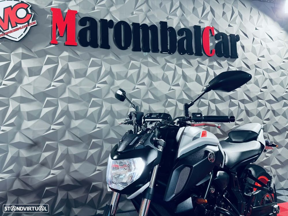 Yamaha MT-07 - 14