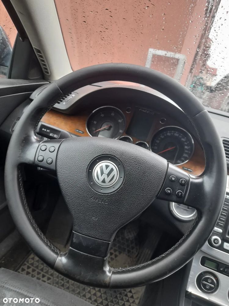 VW PASSAT B6 2.0 TDI BKP 05-09r - MCPHERSON PRZÓD LEWY PRAWY - 25