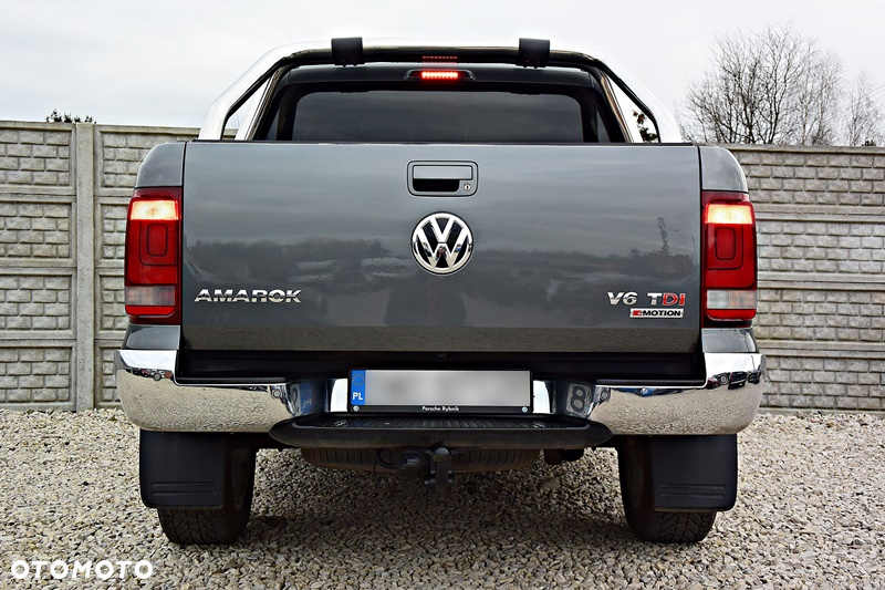 Volkswagen Amarok 3.0 V6 TDI 4Mot Highline - 8