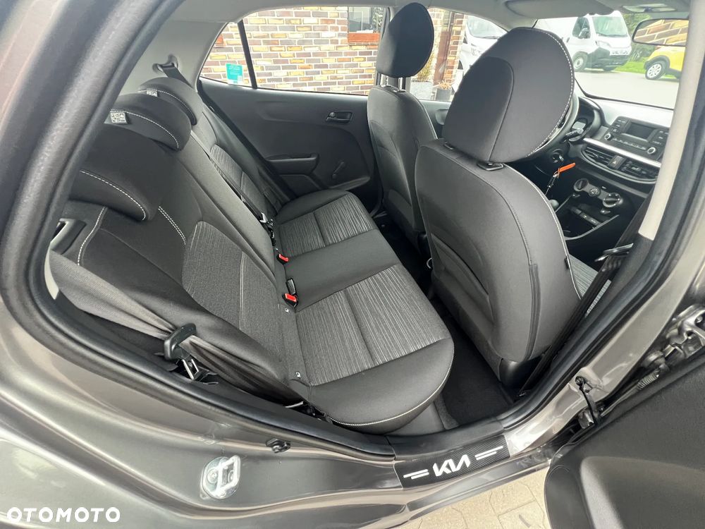 Kia Picanto 1.0 L - 17
