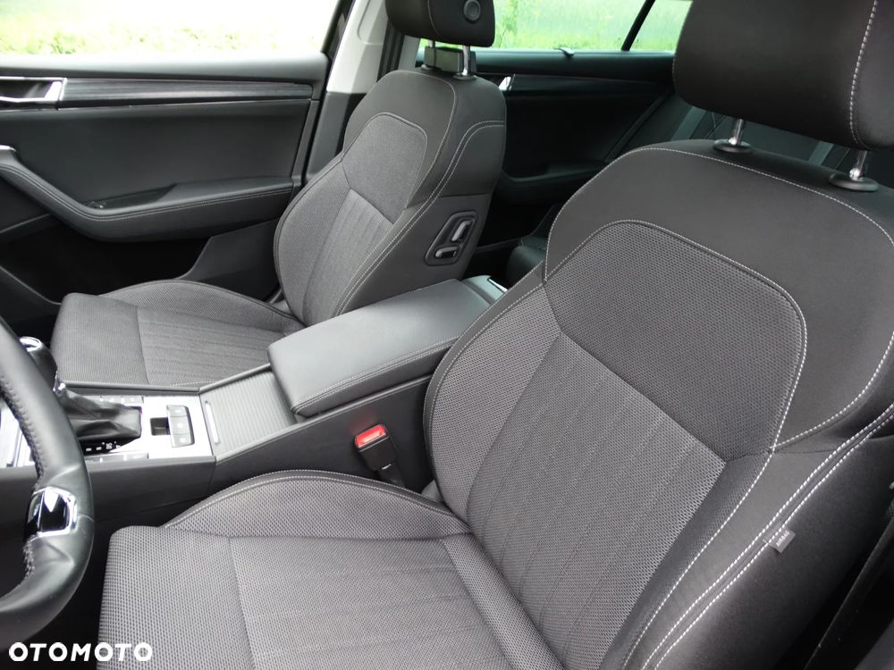 Skoda Superb - 11