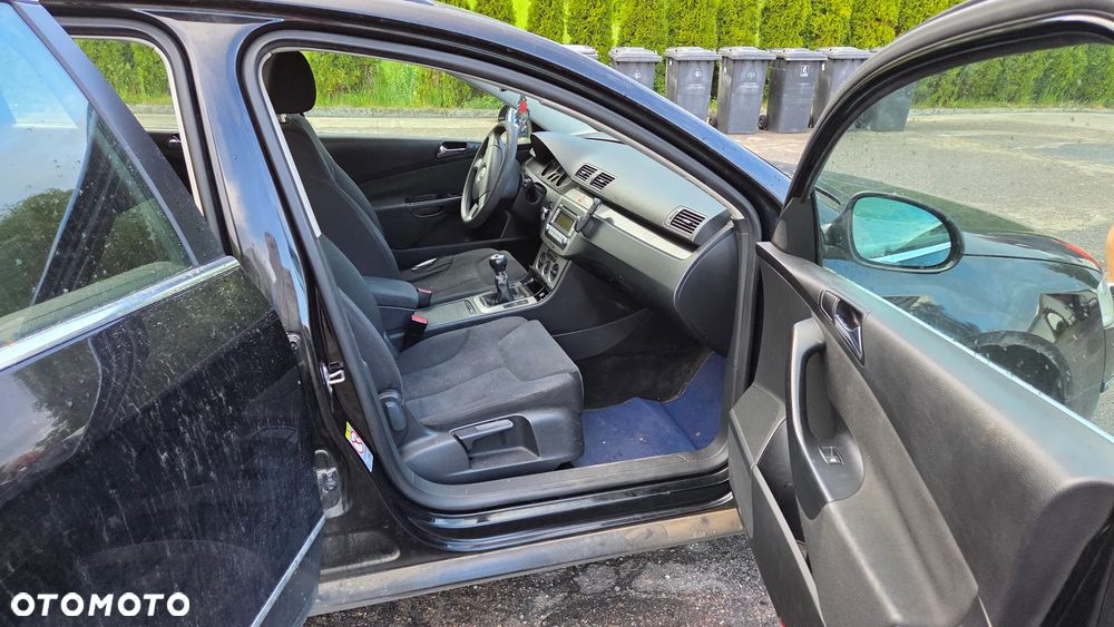 Volkswagen Passat 1.9 TDI DPF Comfortline - 3