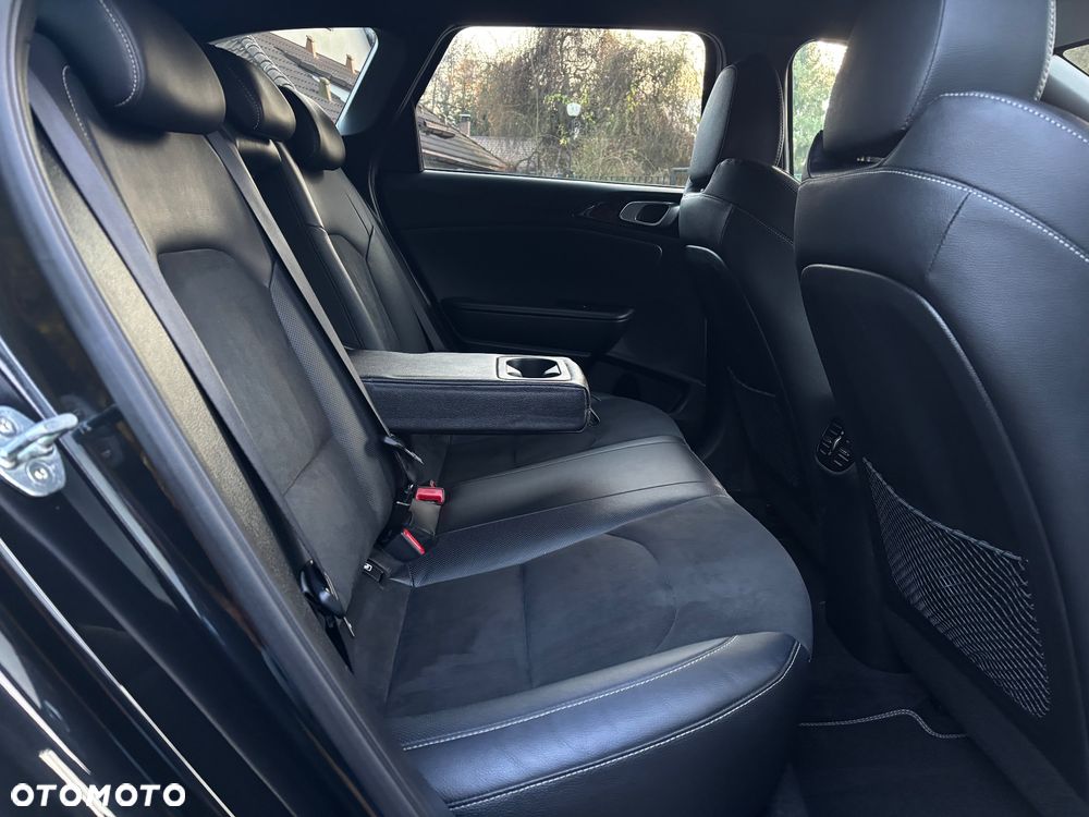 Kia Ceed 1.5 T-GDI DCT7 OPF (48V Mild Hybrid) GT Line - 21