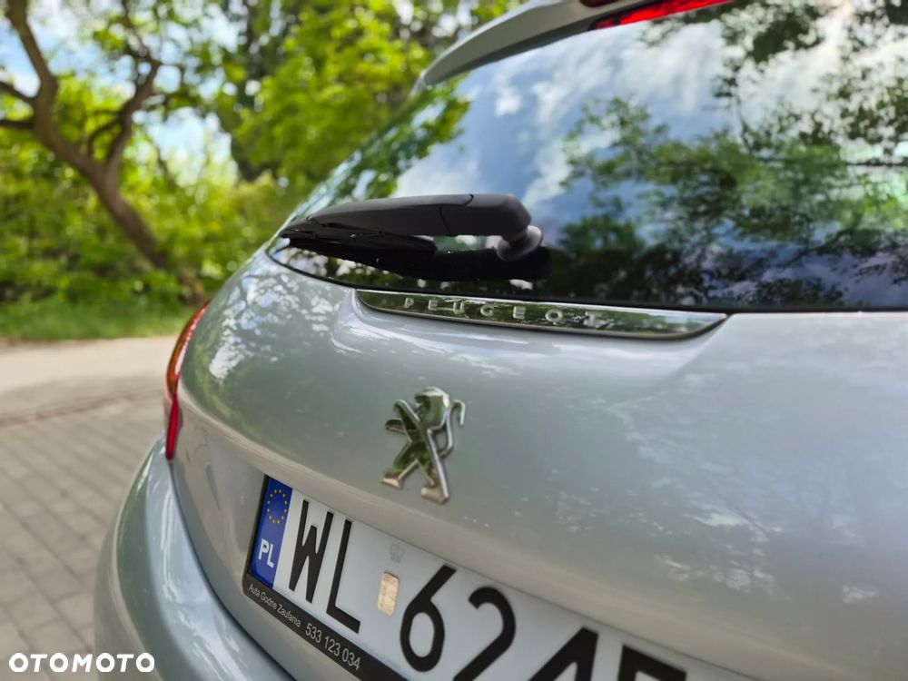 Peugeot 208 - 27