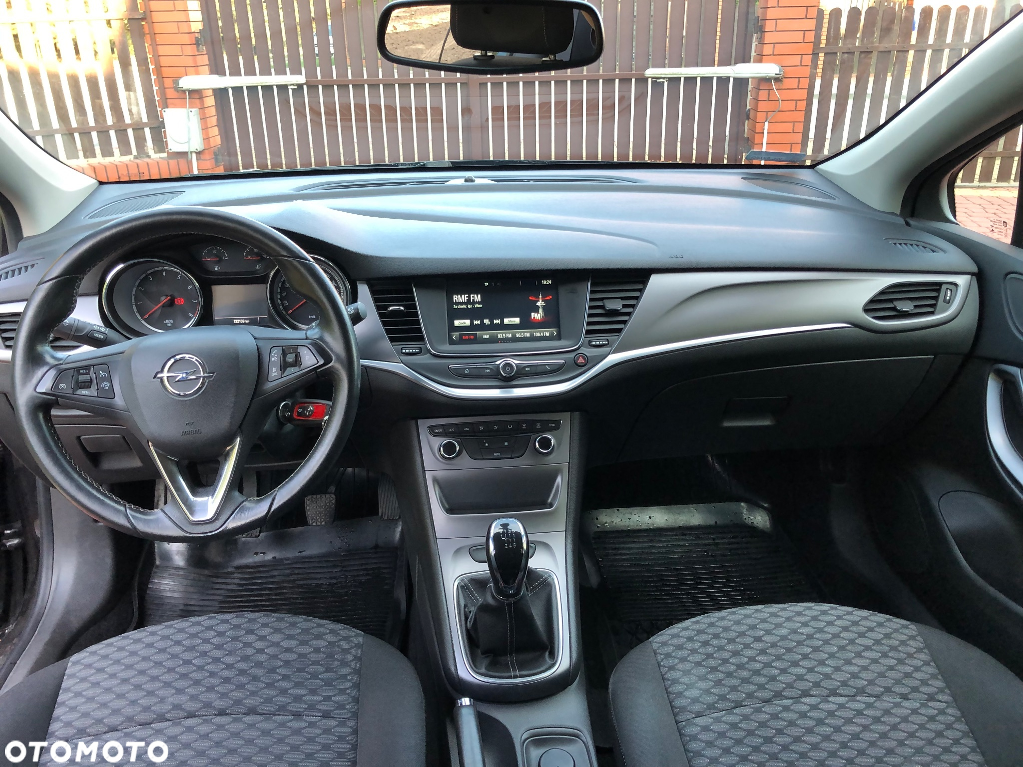 Opel Astra V 1.4 T Dynamic - 9