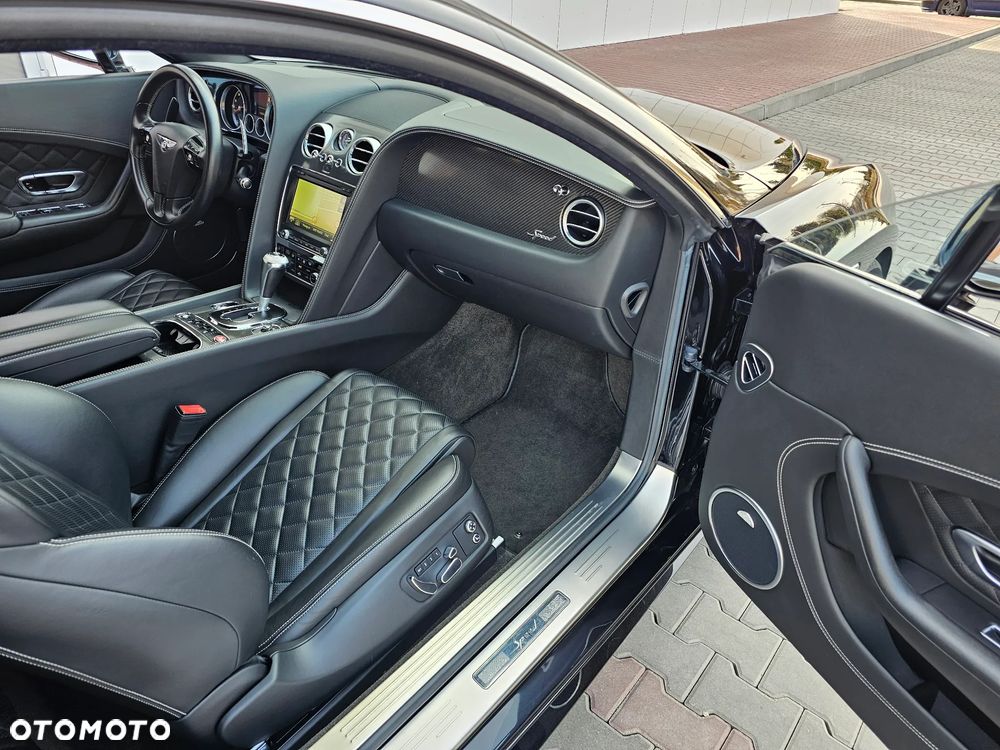 Bentley Continental GT - 13