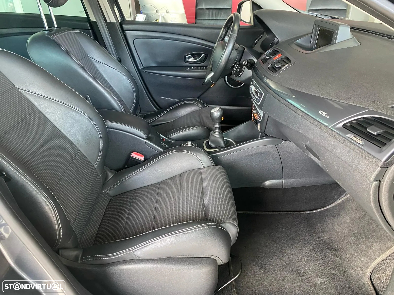 Renault Mégane Sport Tourer 1.5 dCi GT Line CO2 Champion - 32