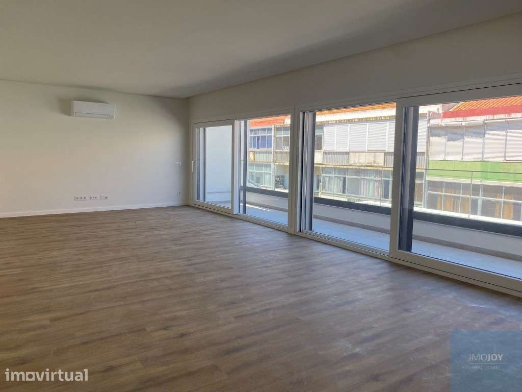 Apartamento T4 em Cacilhas - Grande imagem: 3/35