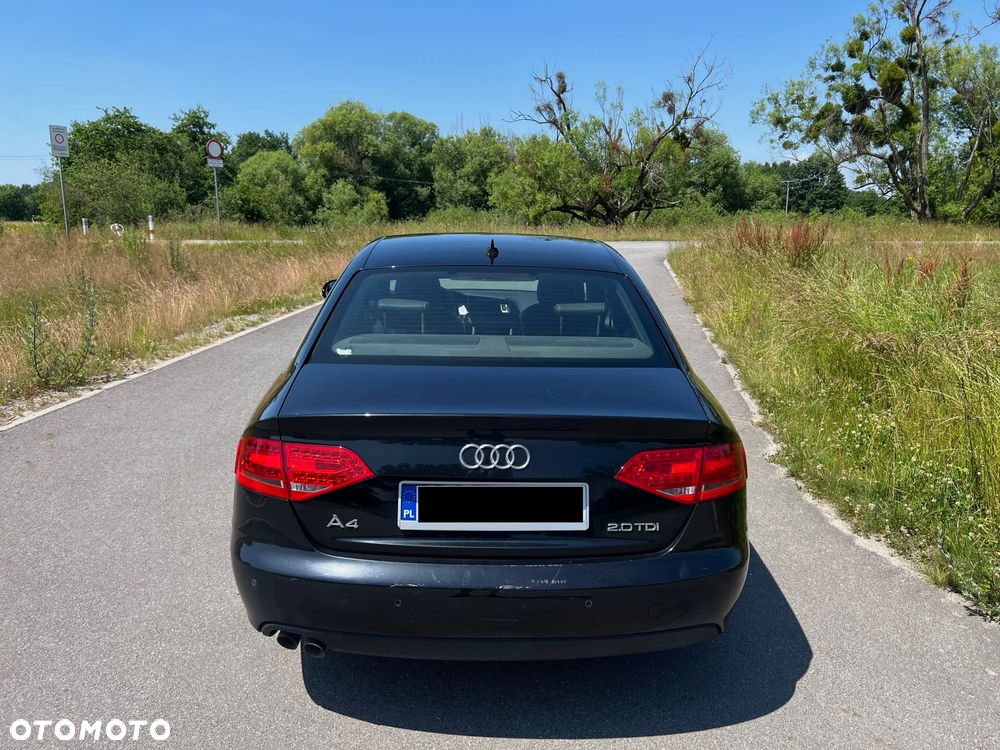Audi A4 - 4