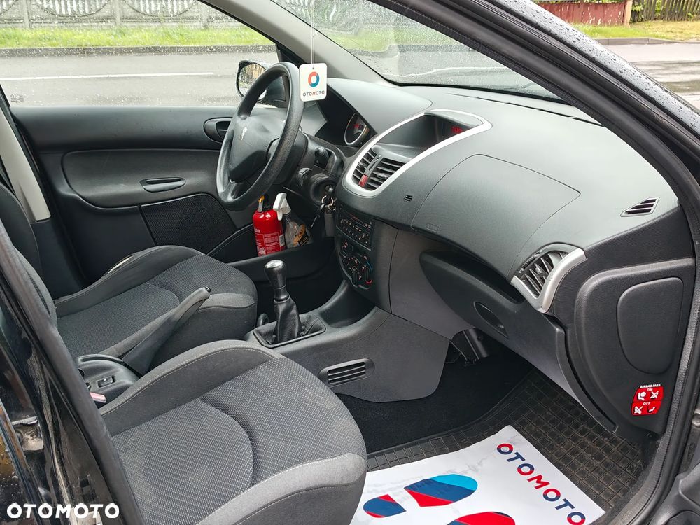 Peugeot 206 plus 1.1 Presence - 18