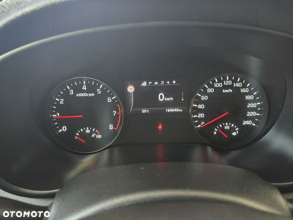 Kia Sportage - 16
