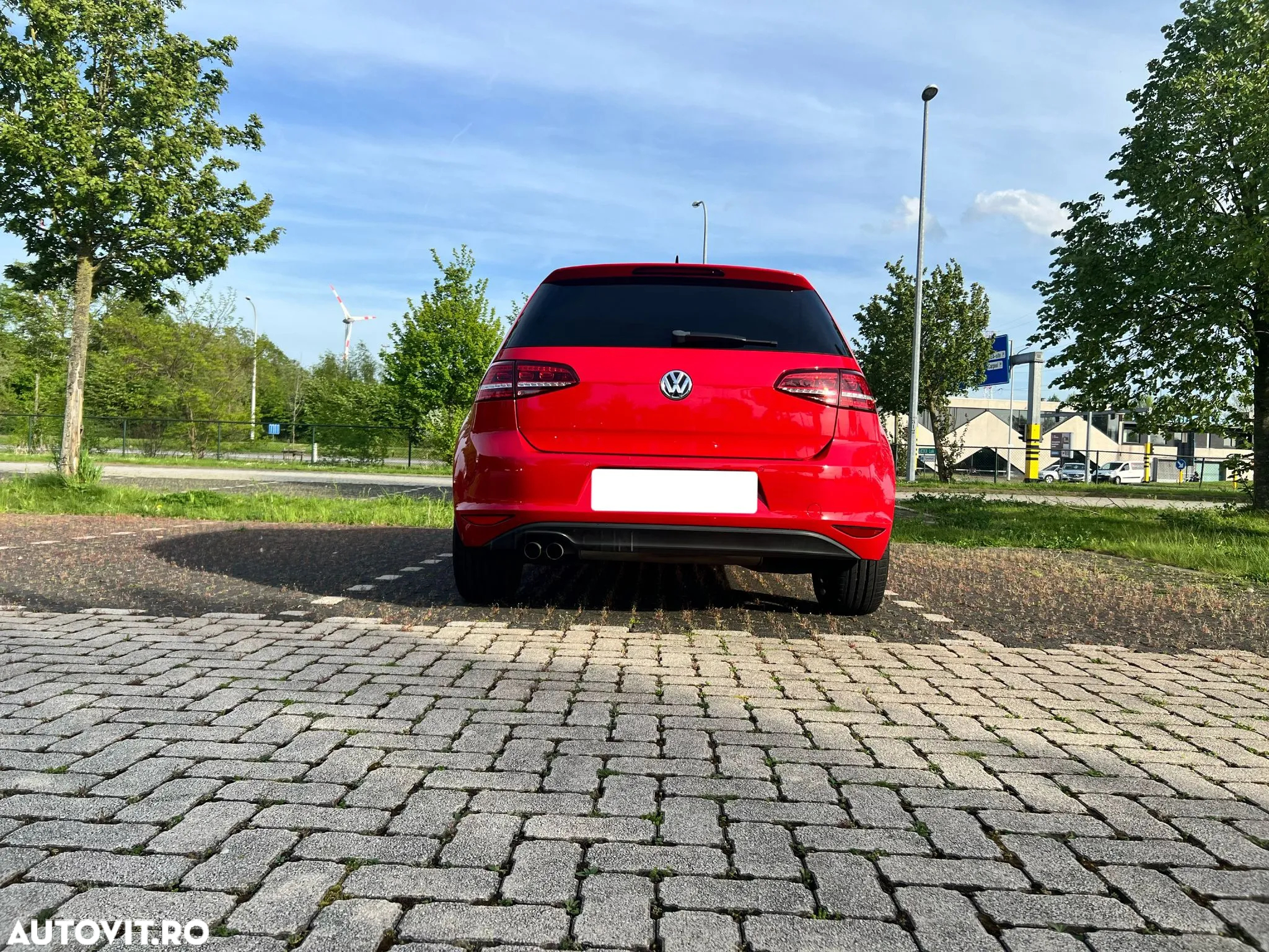 Volkswagen Golf 1.4 TSI BlueMotion Technology DSG Comfortline - 4