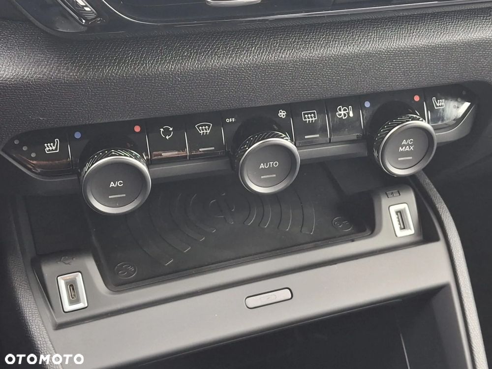 Citroën C4X 1.2 PureTech Max S&S EAT8 - 10