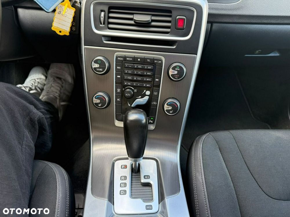 Volvo S60 - 32