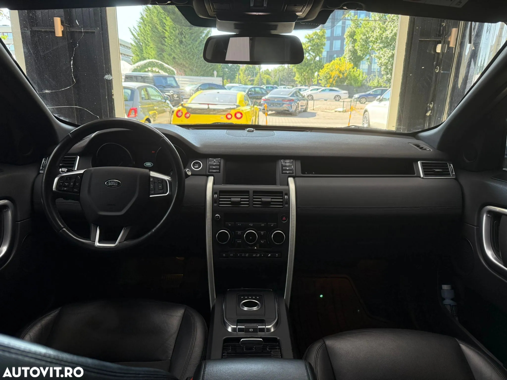Land Rover Discovery Sport - 13