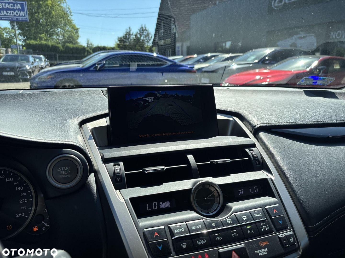 Lexus NX 200t Elite AWD - 11