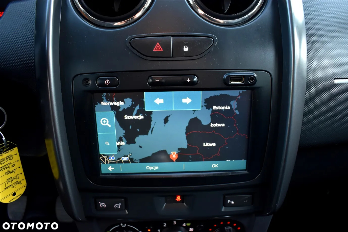 Dacia Duster 1.6 SCe Laureate S&S - 30