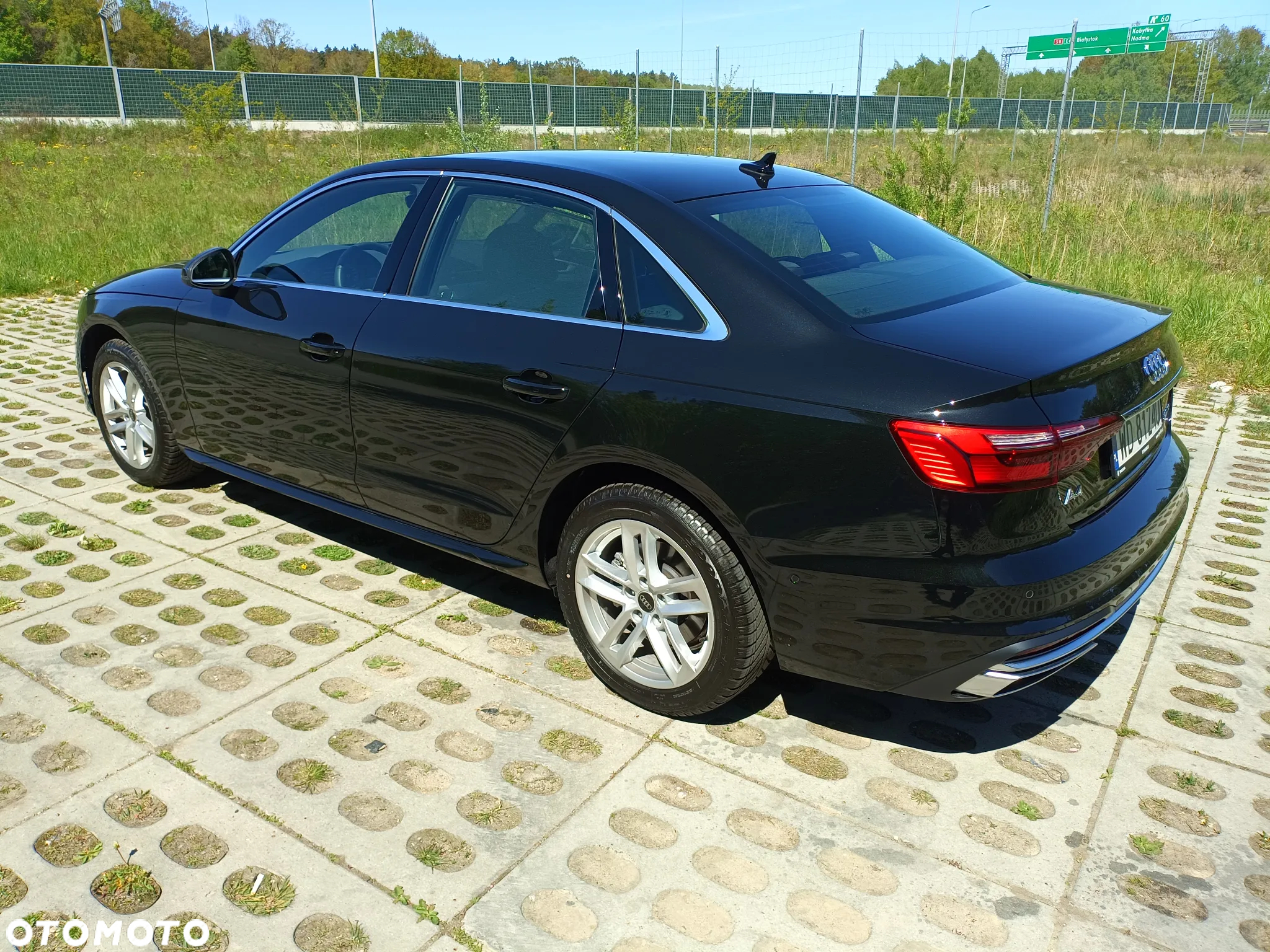 Audi A4 Avant 35 TDI S tronic advanced - 11