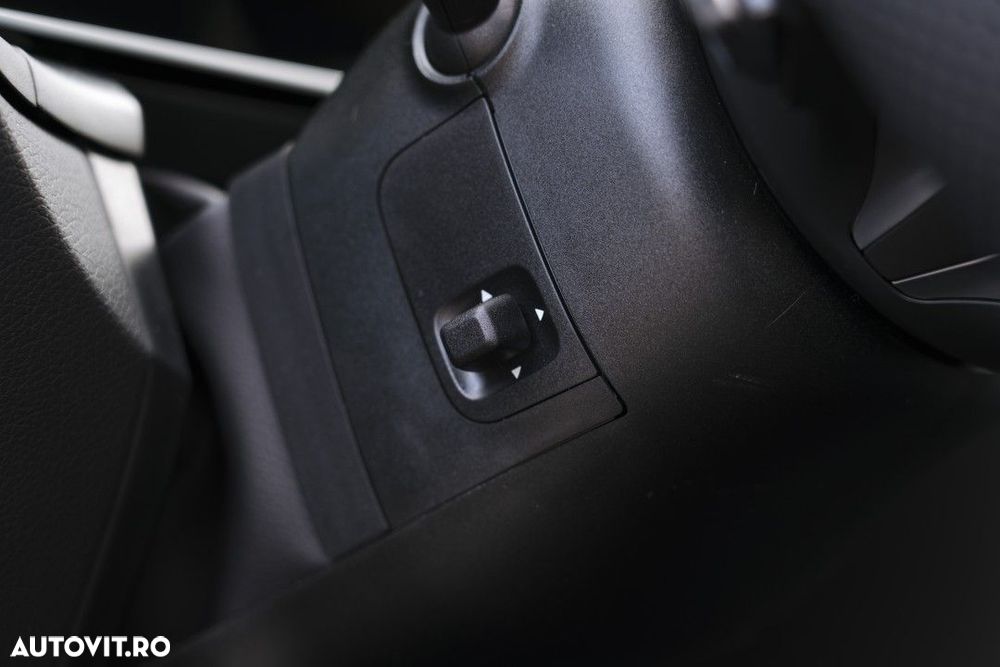 Mercedes-Benz GLC - 22