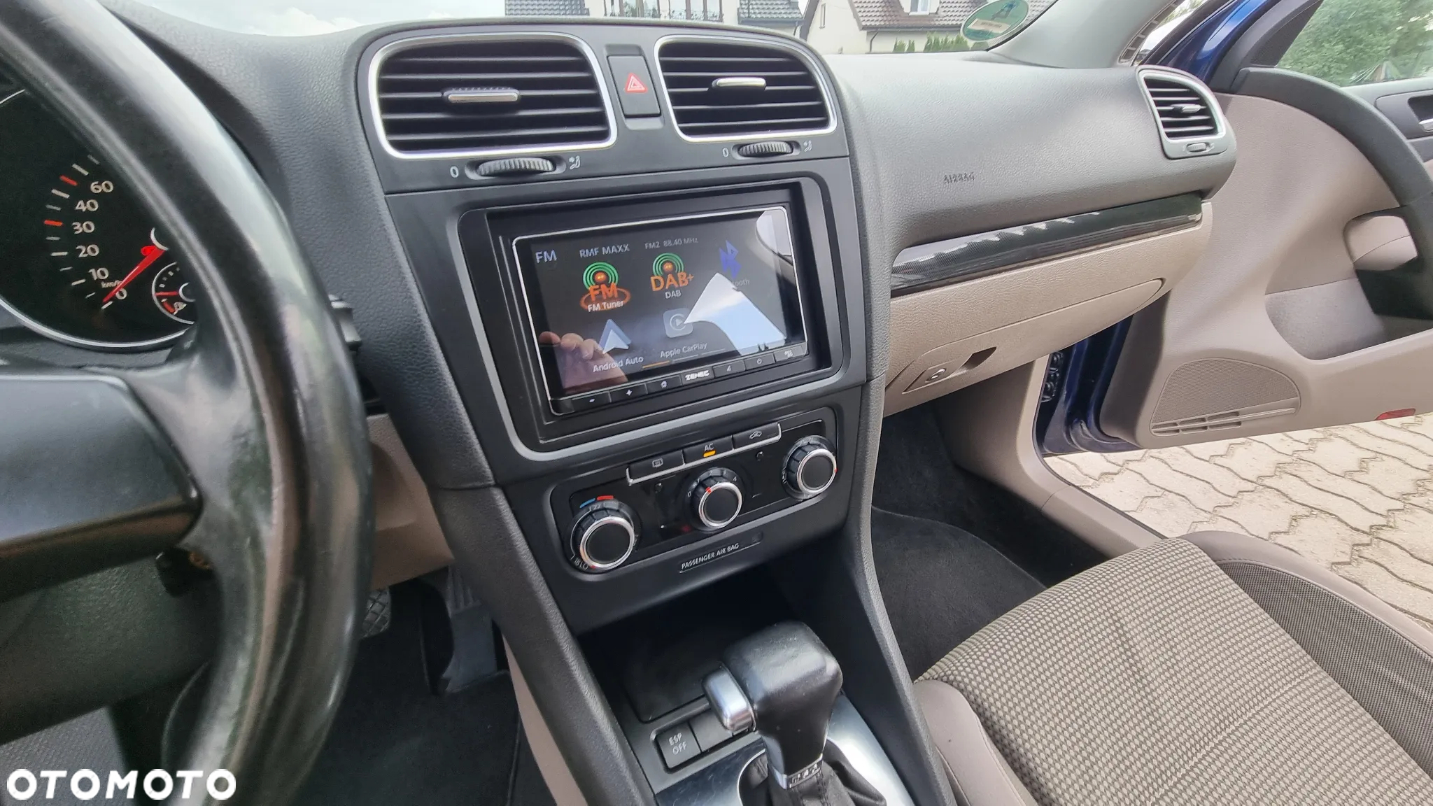 Volkswagen Golf 1.6 DSG Comfortline - 14