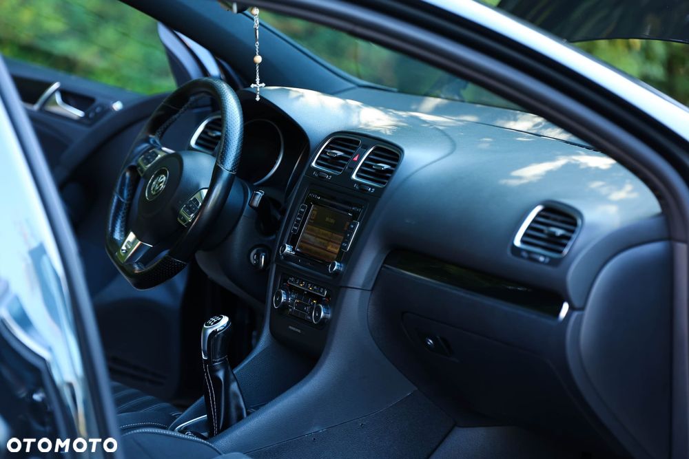 Volkswagen Golf 2.0 TDI GTD - 10