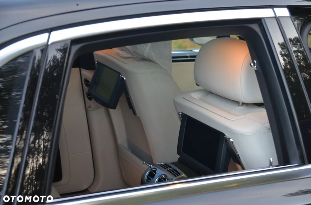 Rolls-Royce Ghost Standard - 21