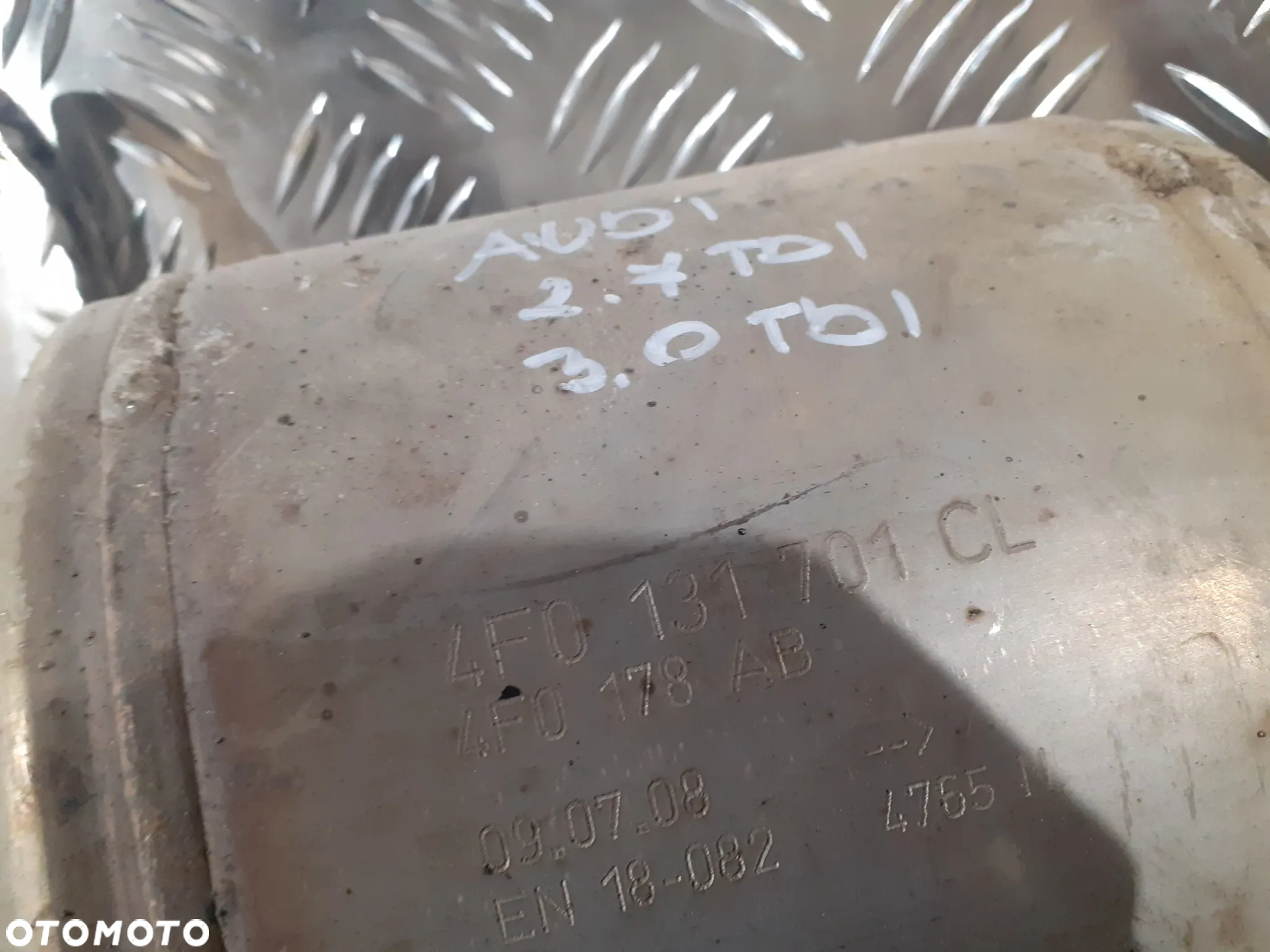 KATALIZATOR AUDI A4 B7 A5 8T A6 C6 2.7 TDI 4F0131701CL - 4