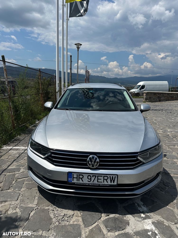 Volkswagen Passat 2.0 TDI DSG Comfortline - 3