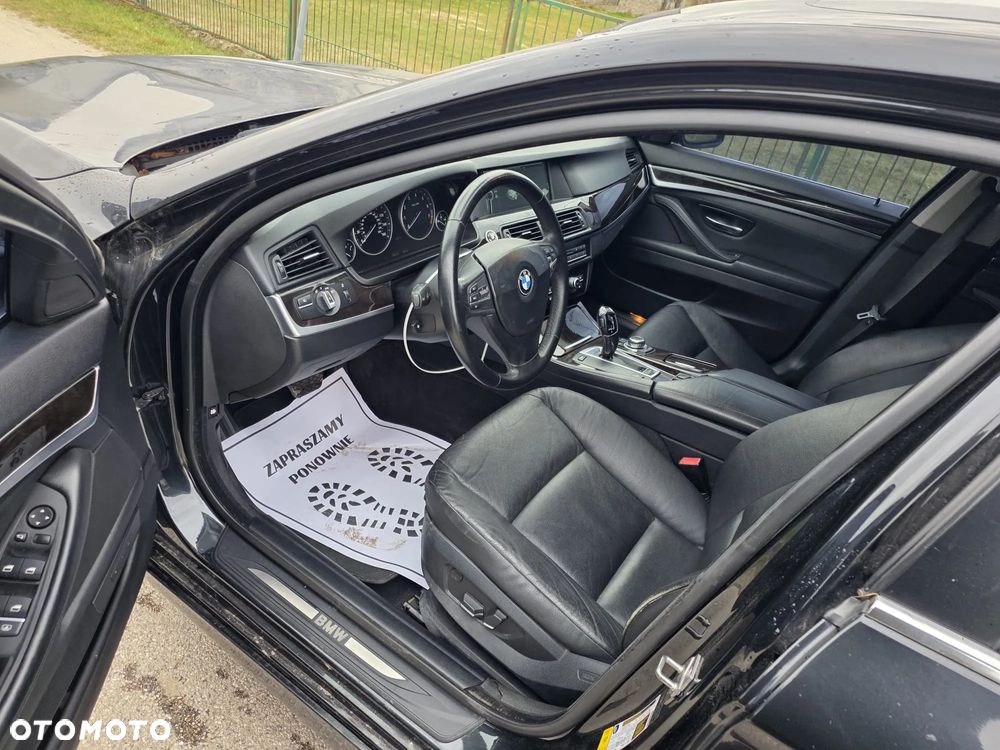 BMW Seria 5 535i Sport-Aut - 6