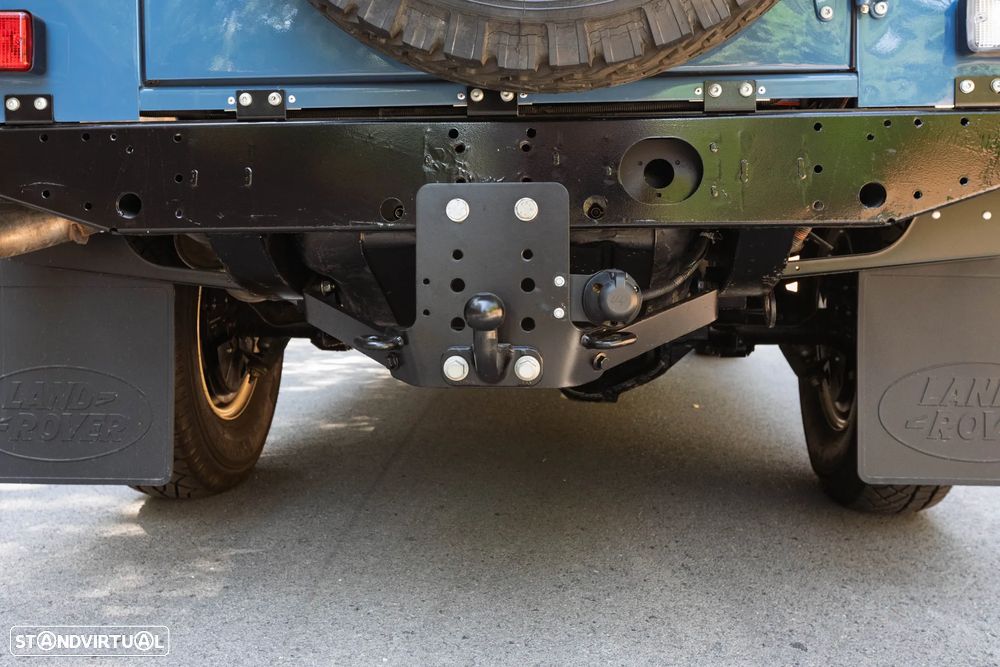 Land Rover Defender 110 2.5 TD5 Metal Top - 10