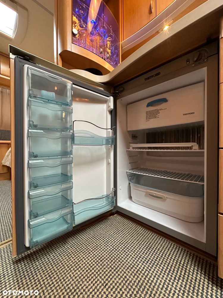 Hobby 495 UL z przedsionkiem i napędem. DMC 1500 kg !!! RATY. - 24