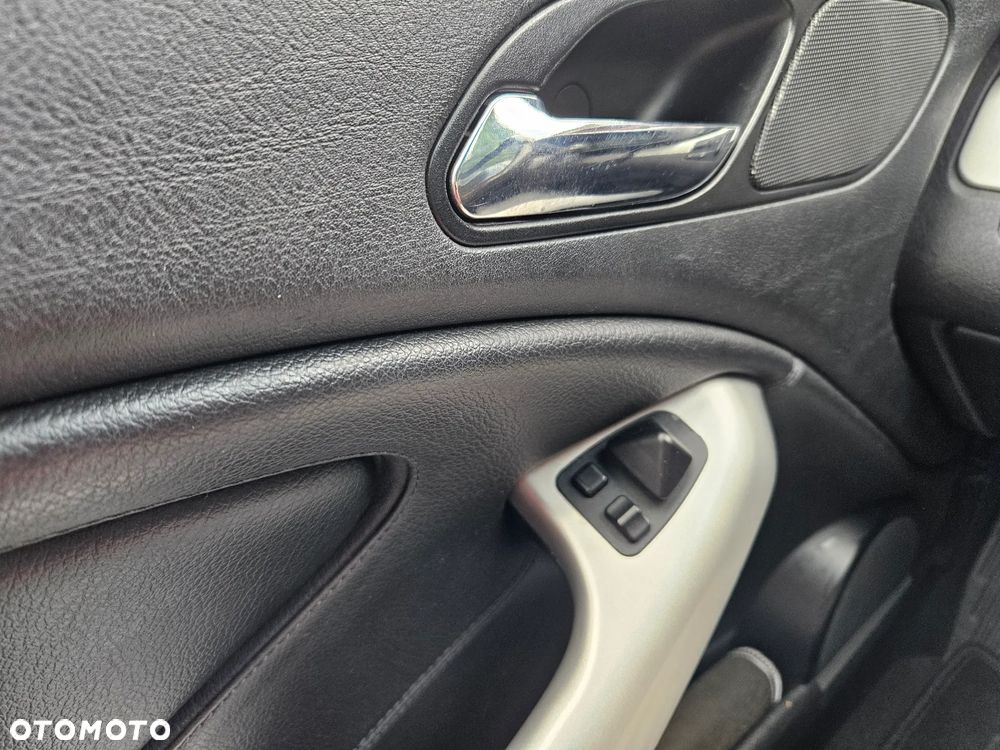 BMW Seria 3 320 CI - 27