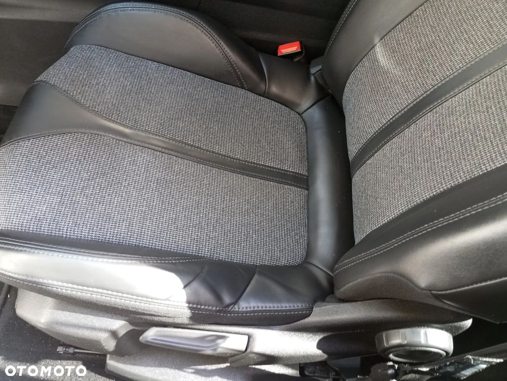 Peugeot 3008 HDi FAP 150 Allure - 38