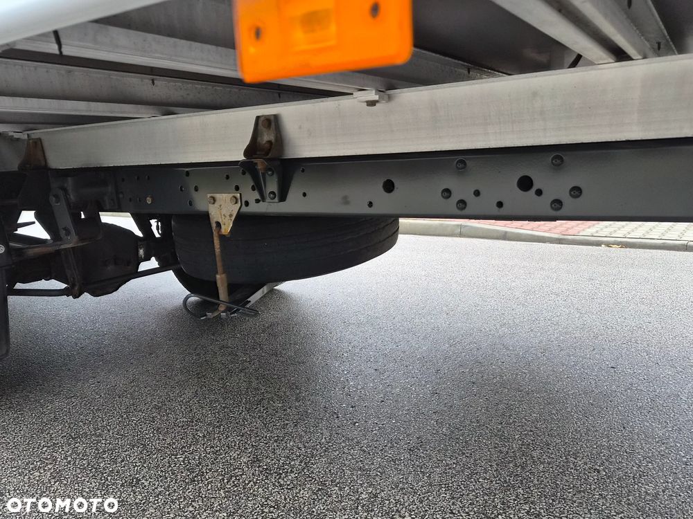 Iveco Daily 50C18 Skrzynia 6.1m 3.0/180KM - 9