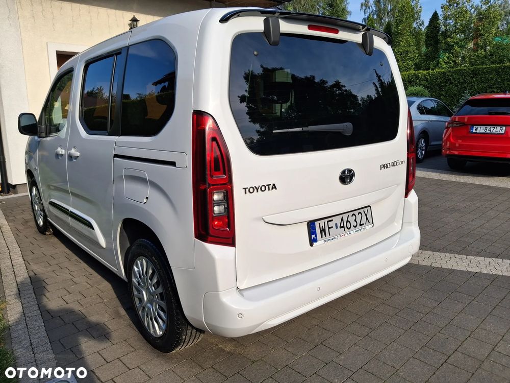 Toyota Proace City Verso 1.5 D-4D Business - 25