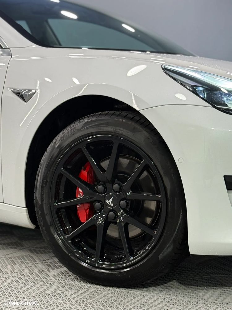 Tesla Model 3 Standard Range Plus RWD - 4