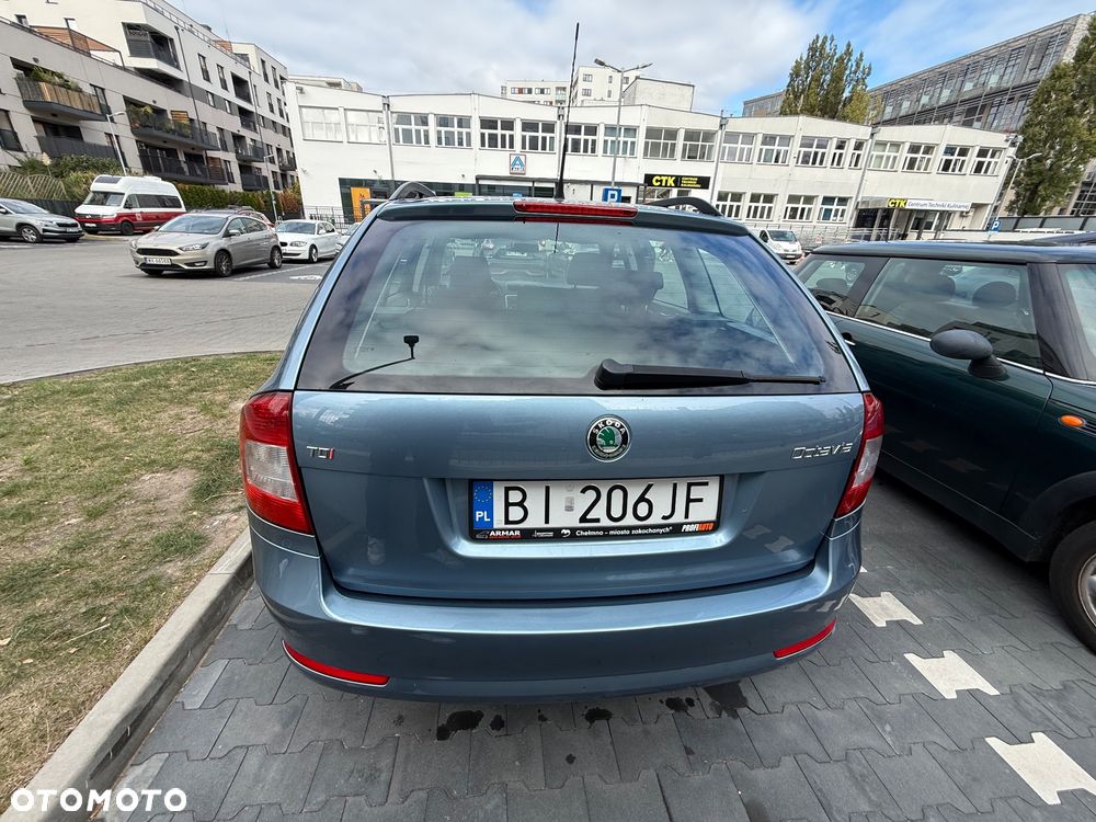 Skoda Octavia 1.6 TDI Ambiente - 5