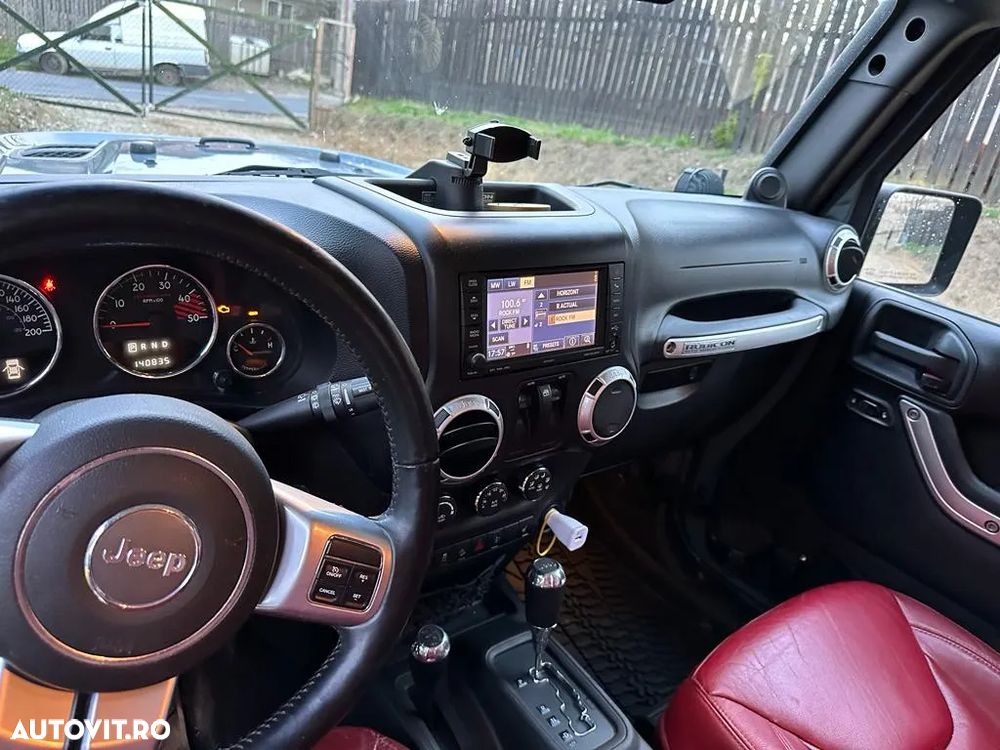 Jeep Wrangler 2.8 CRD AT Rubicon - 19