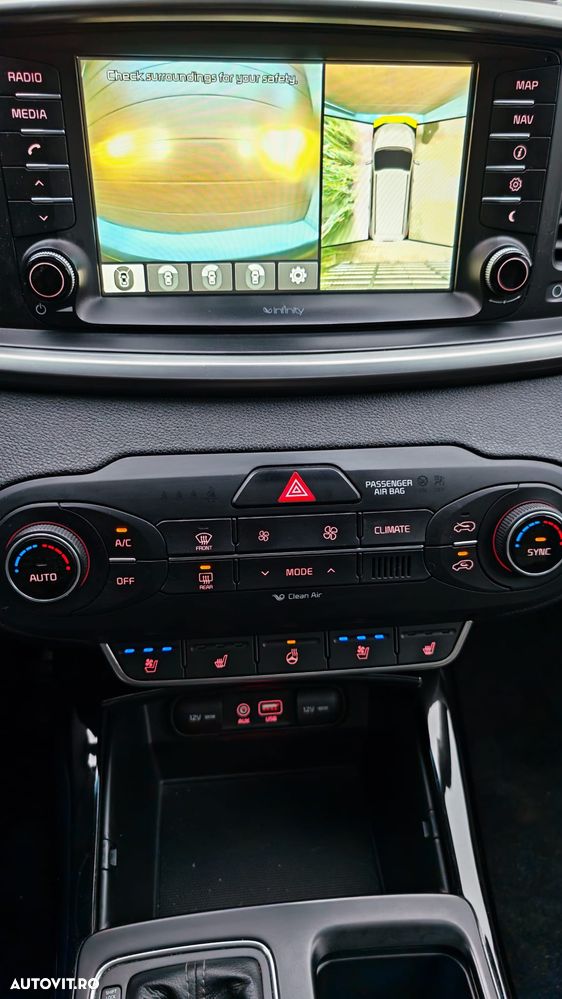 Kia Sorento 2.2 CRDi AWD Aut. Platinum Edition - 29