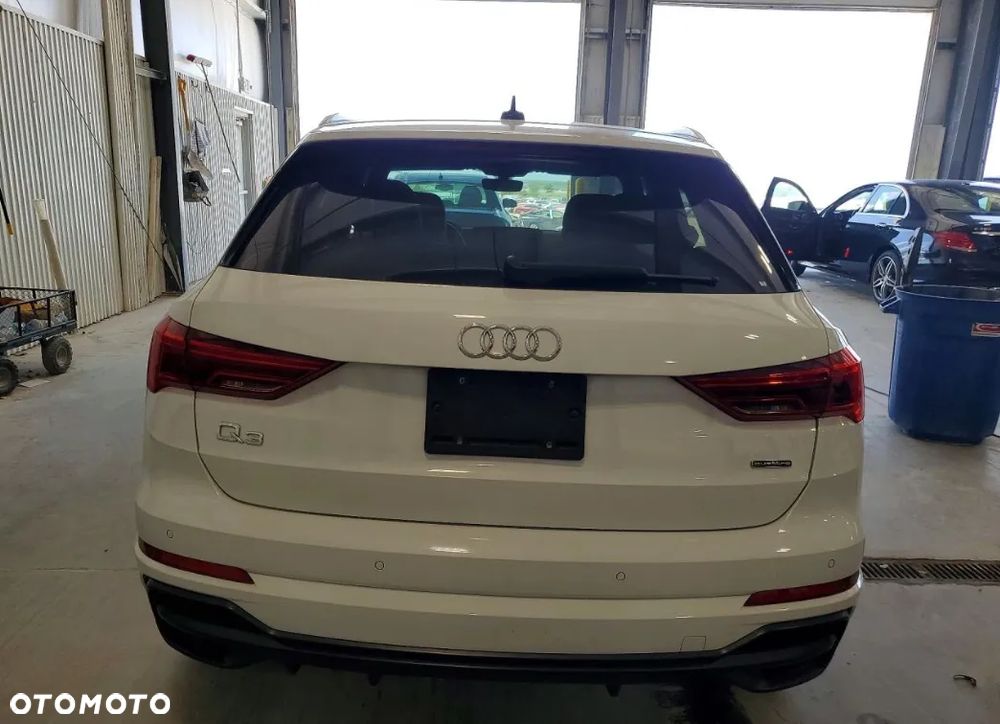 Audi Q3 2.0 TFSI Quattro Sport S tronic - 6