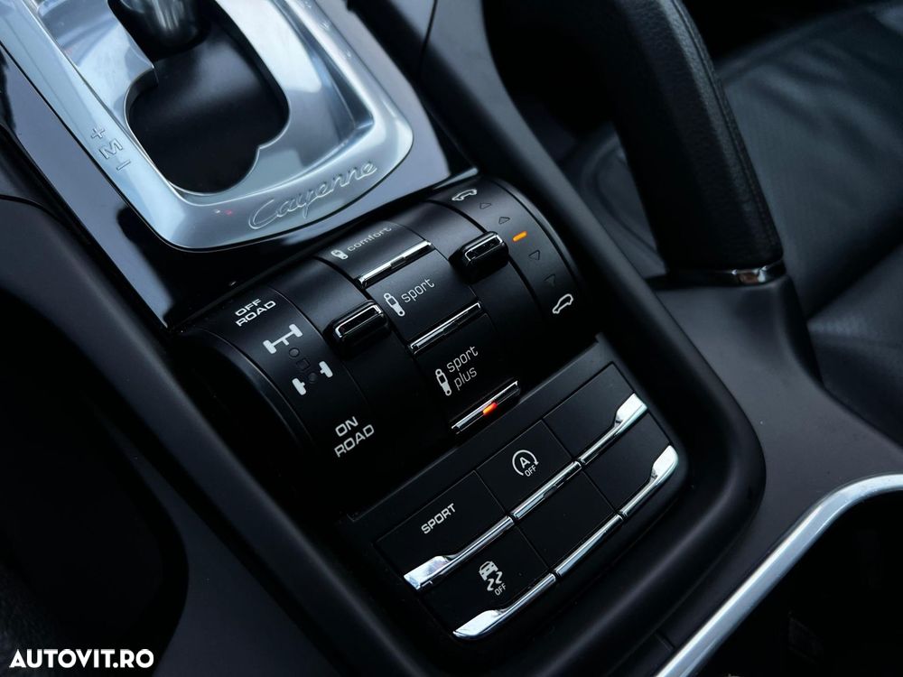 Porsche Cayenne - 17