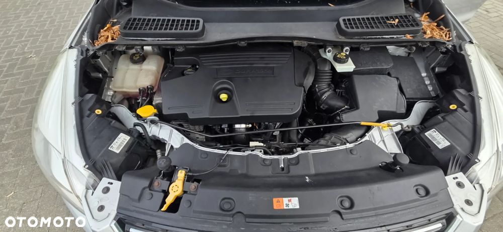 Ford Kuga 2.0 TDCi 4x4 Titanium - 41