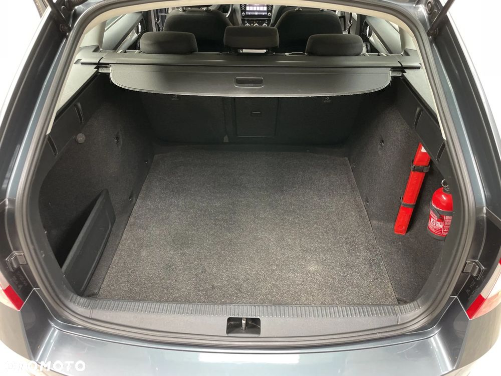 Skoda Octavia 2.0 TDI SCR Ambition DSG - 17