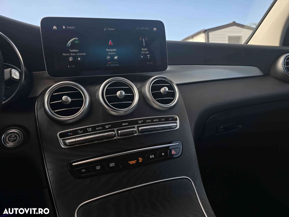 Mercedes-Benz GLC - 13