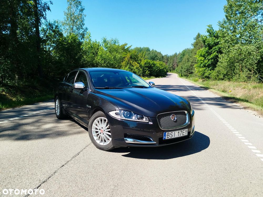 Jaguar XF 2.2 D Classic - 6