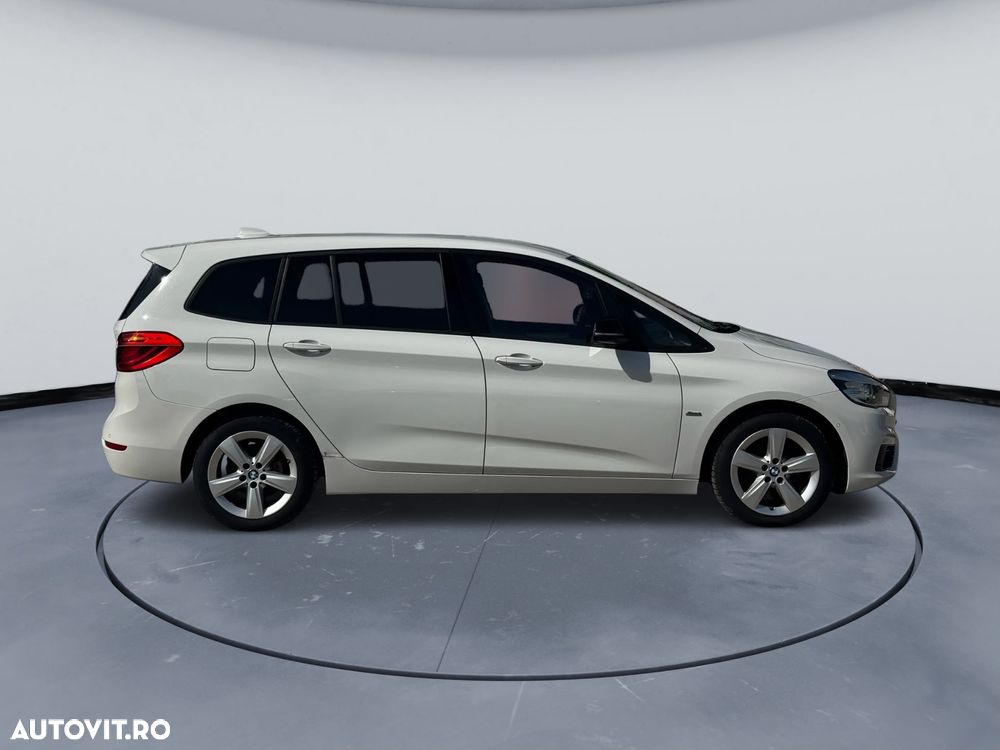 BMW Seria 2 218d Sport-Aut. Sport Line - 7