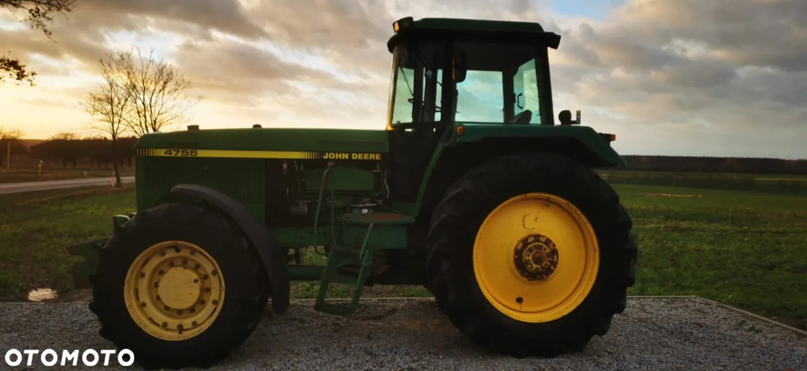 John Deere John Deere 4755 - 2