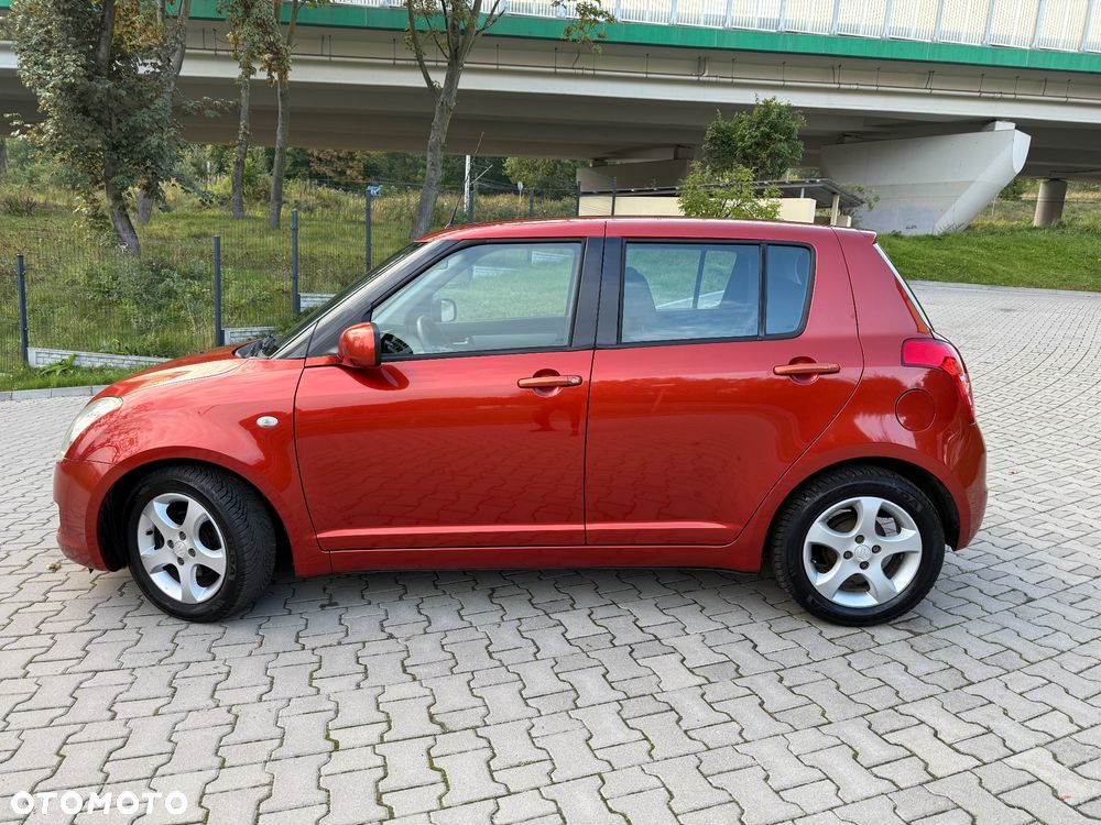 Suzuki Swift 1.3 Comfort - 2