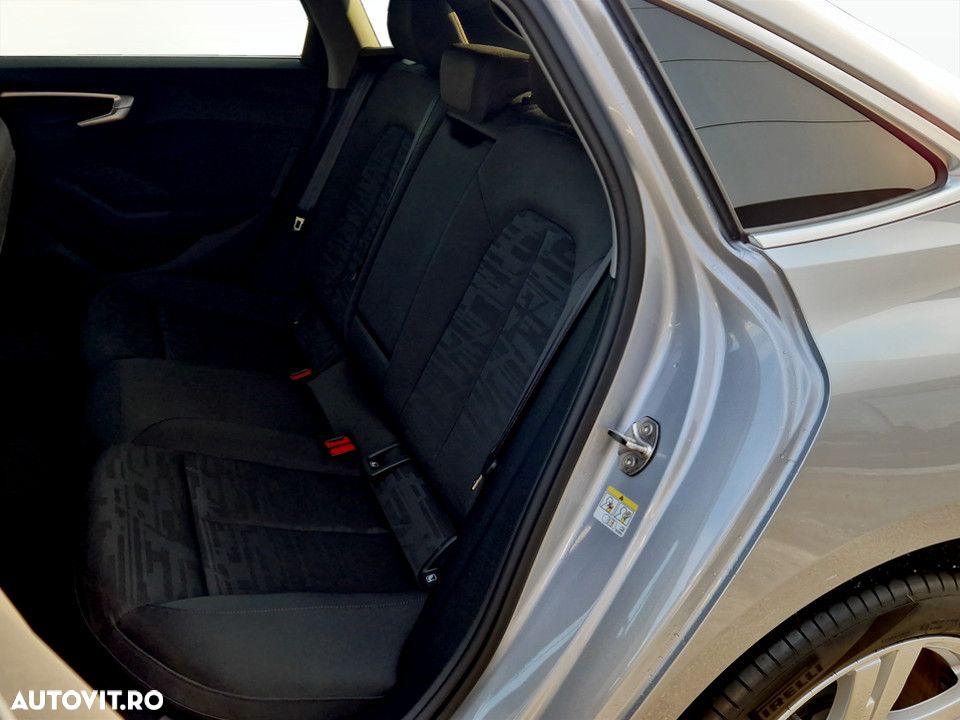 Audi A5 35 TFSI S tronic - 15