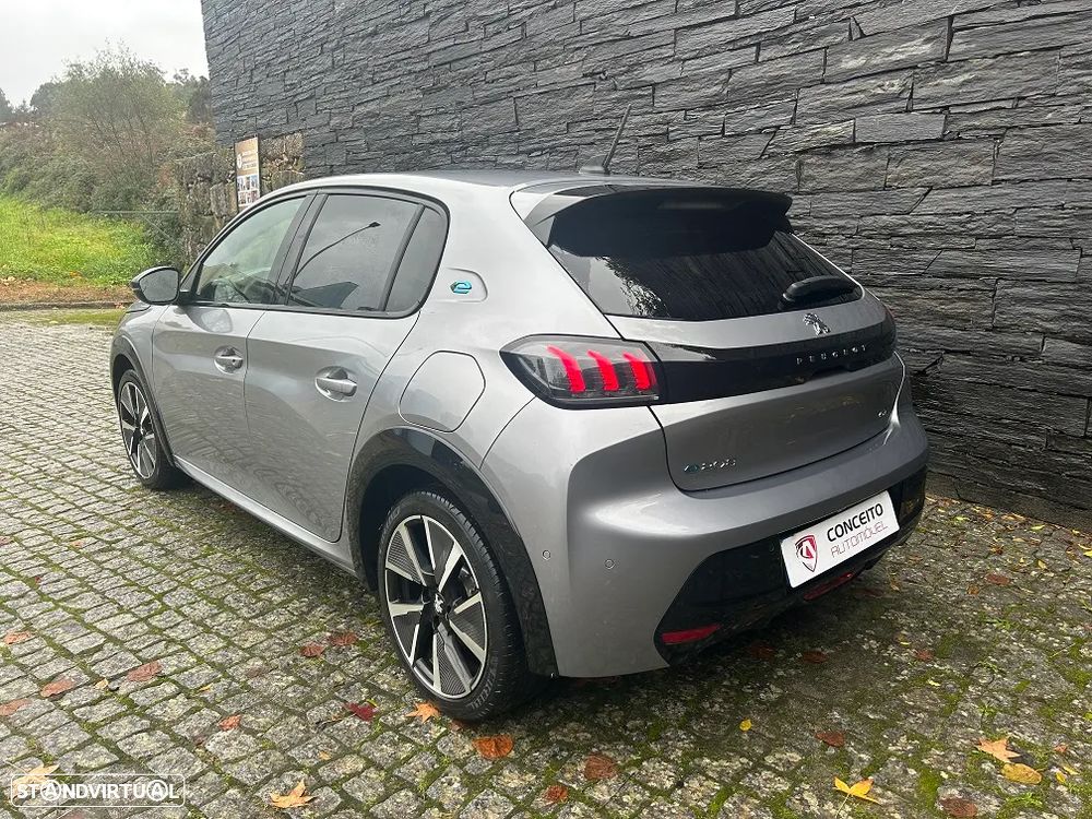 Peugeot e-208 GT Pack - 7